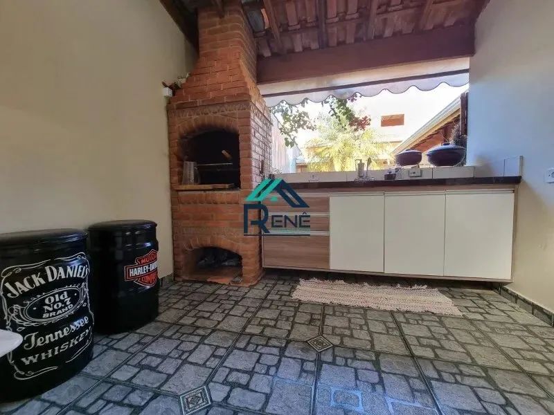 Casa com 2 Quartos e Suíte no Bairro Jardim Amanda em Hortolândia, SP.