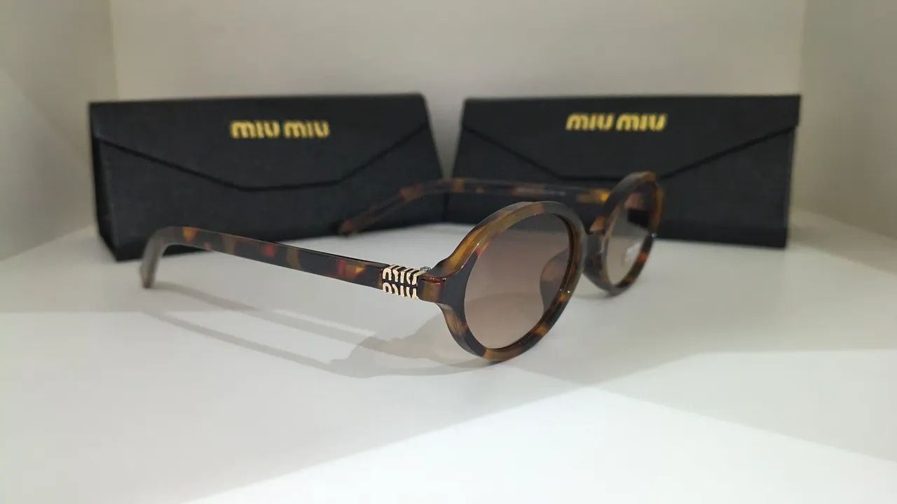 ÓCULOS DE SOL MIU MIU FEMININO  - Foto 2