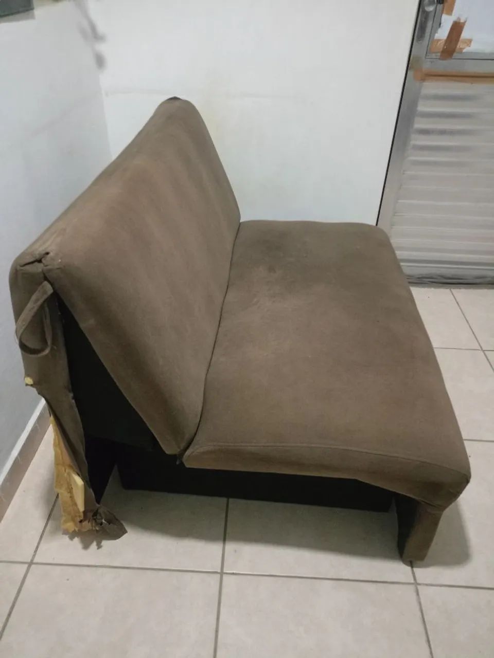Brown Velvet Two-Seat Sofa Bed417563144220190722
