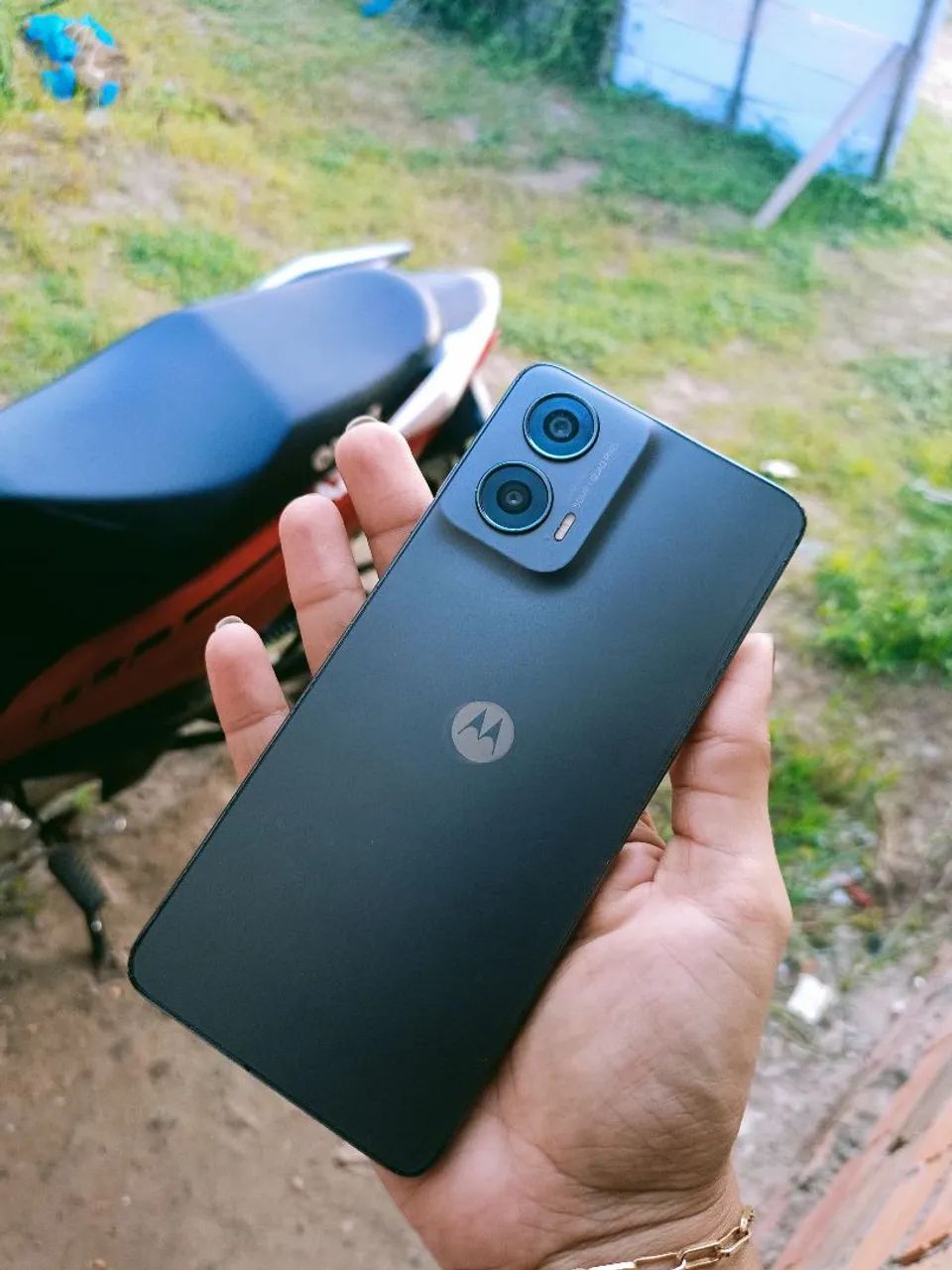 Moto G22 trincado funcionando perfeitamente  - Foto 2