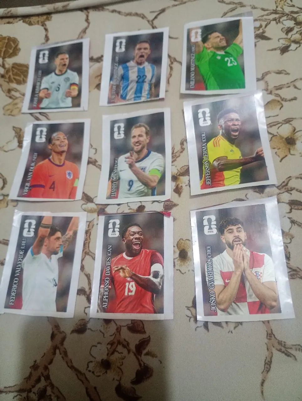 Figurinha da coca  - Foto 2