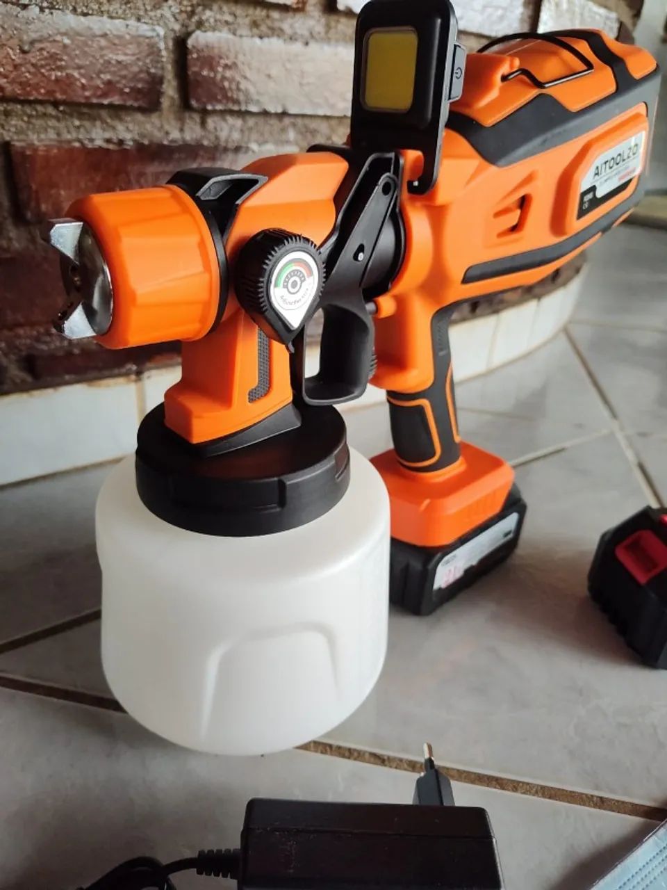 Pistola De Pintura Pulverizadora a bateria 1400ml Aitoolzo - Foto 2