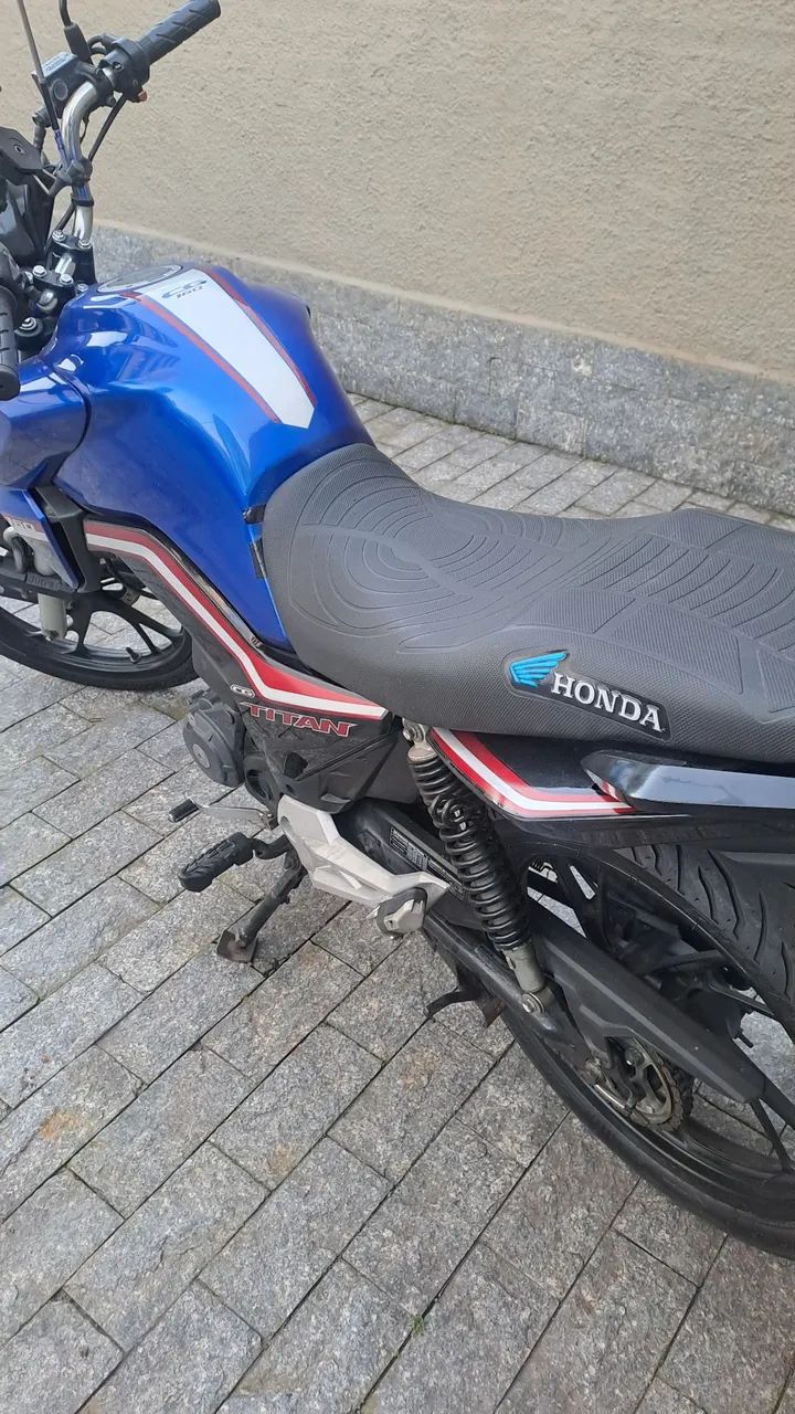 Titan 2021, aceito troca por pcx160 - Foto 4
