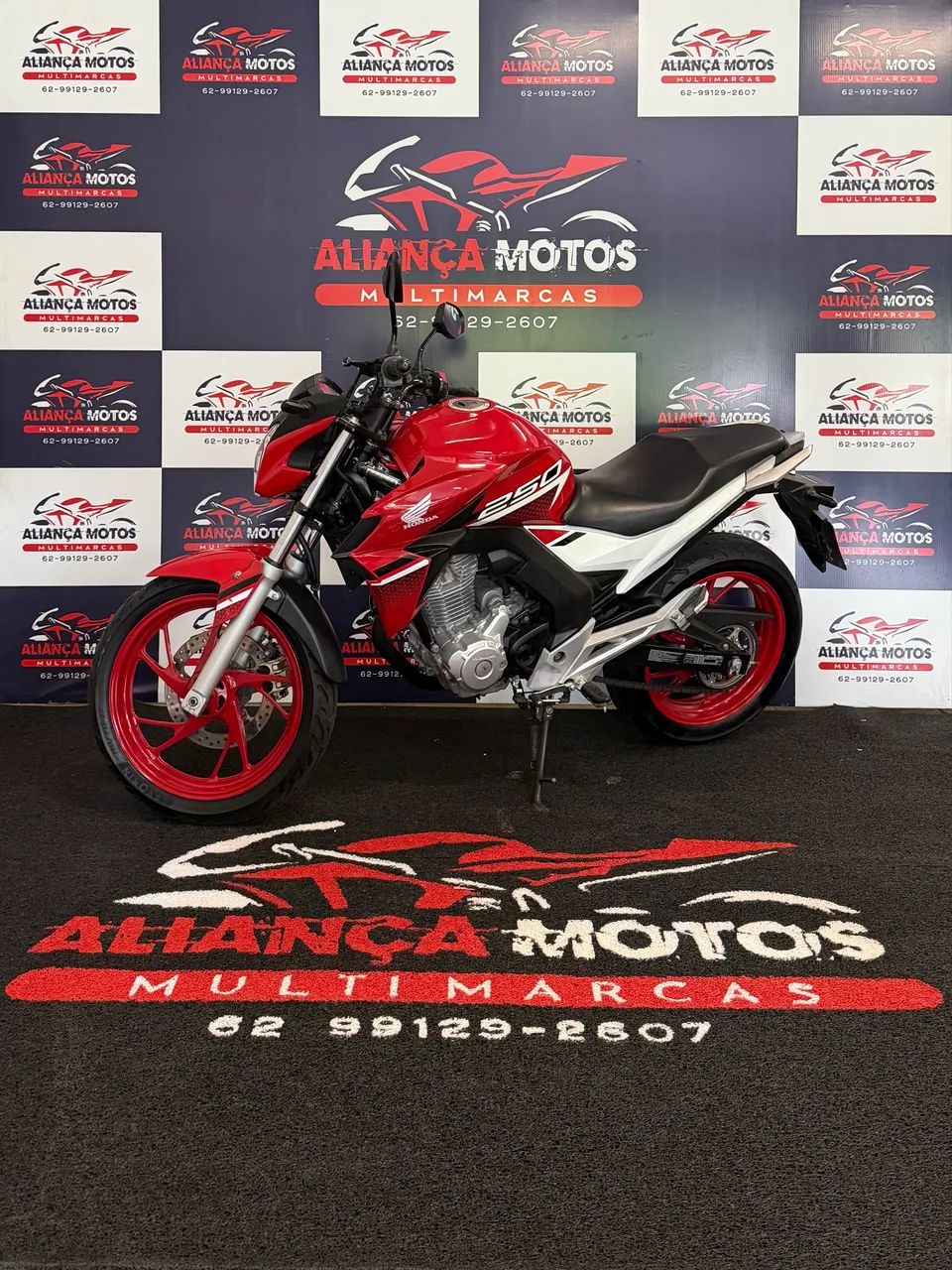 CB 250F twister 2022 - Foto 2