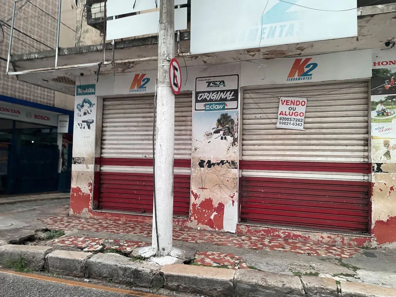 Vendo ou alugo ponto comercial na rua Dr Assis, cidade velha 