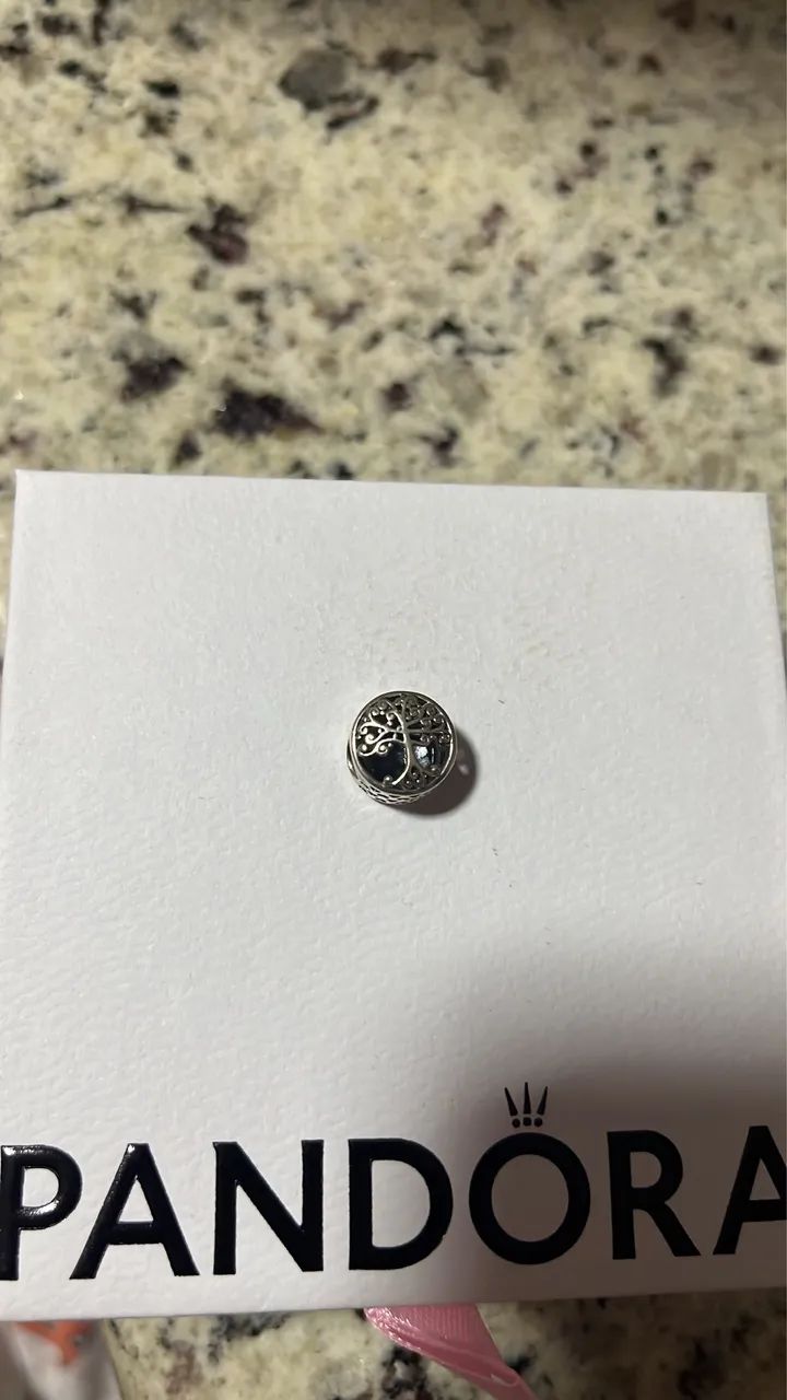 Pulseira da pandora mais berloque  - Foto 3