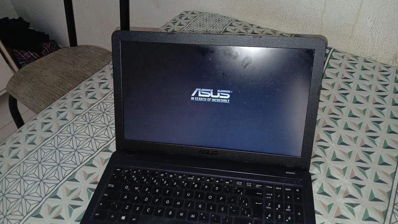 Notebook ASUS  - Foto 3