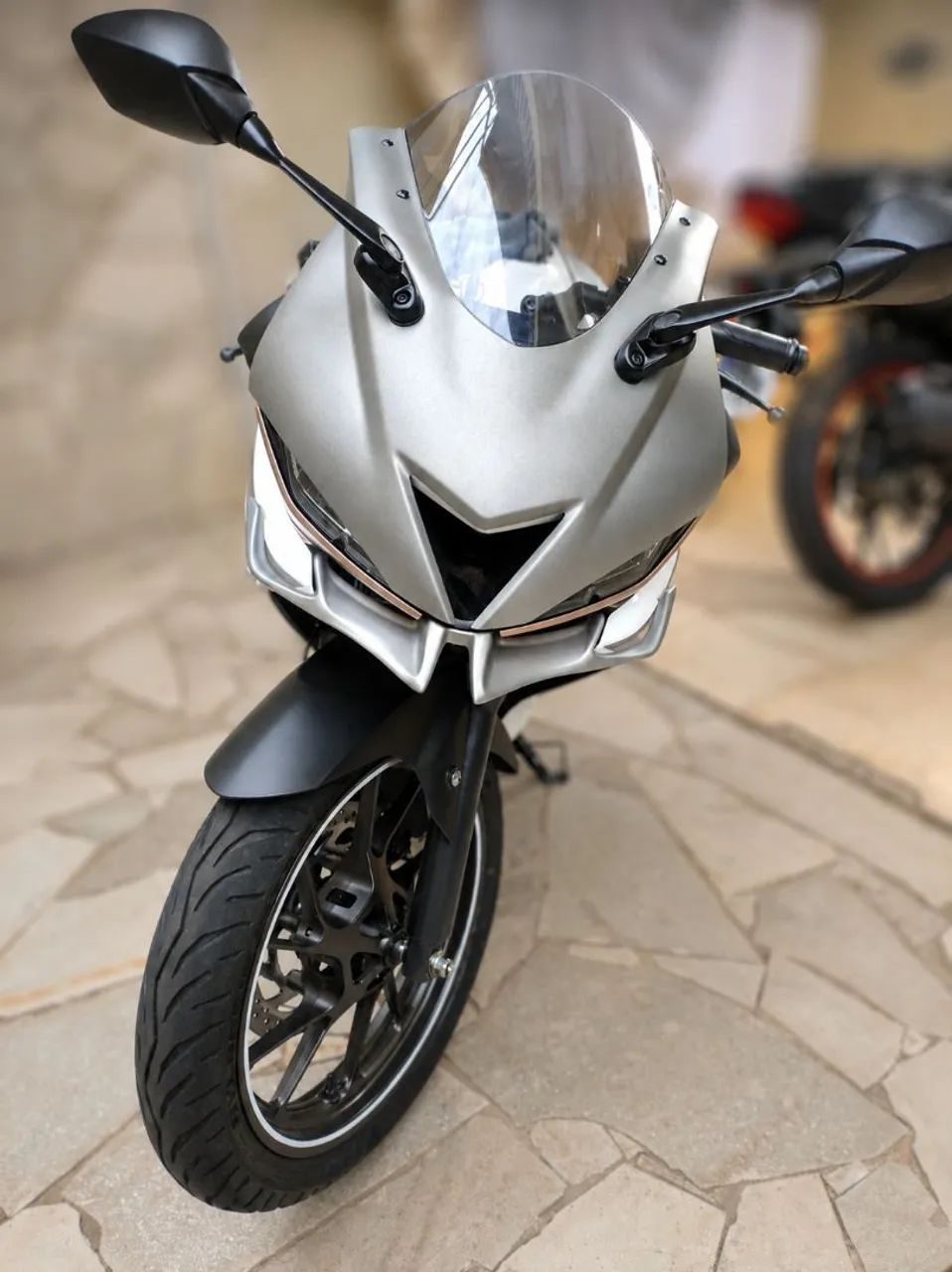 Frente R6 para Yamaha R15