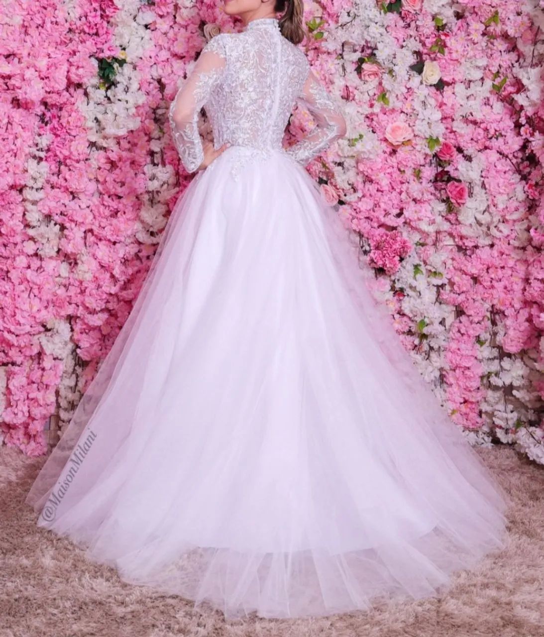 VENDO VESTIDO E VÉU DE NOIVA  - Foto 2