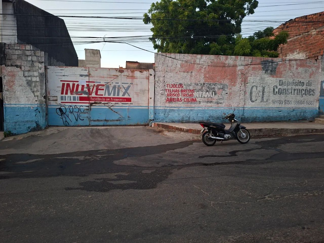 Alugo esse ponto Comercial com Terreno centralo - Foto 2