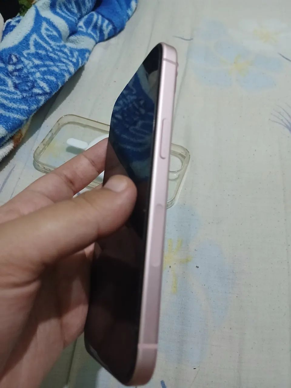 VENDO IPHONE 15 PERFEITO ESTADO - Foto 4