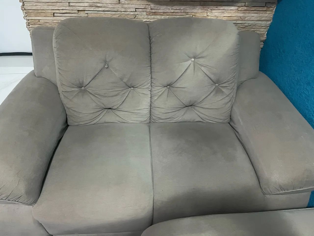 Sofá de 3 e 2 lugares - Bom estado - Vendo urgente496341582790021121