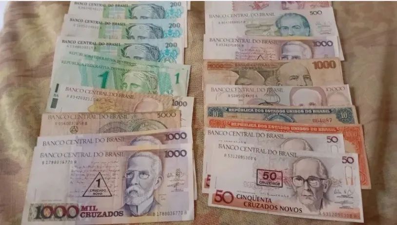 coleção de 29 notas de dinheiro antigas! - Foto 3