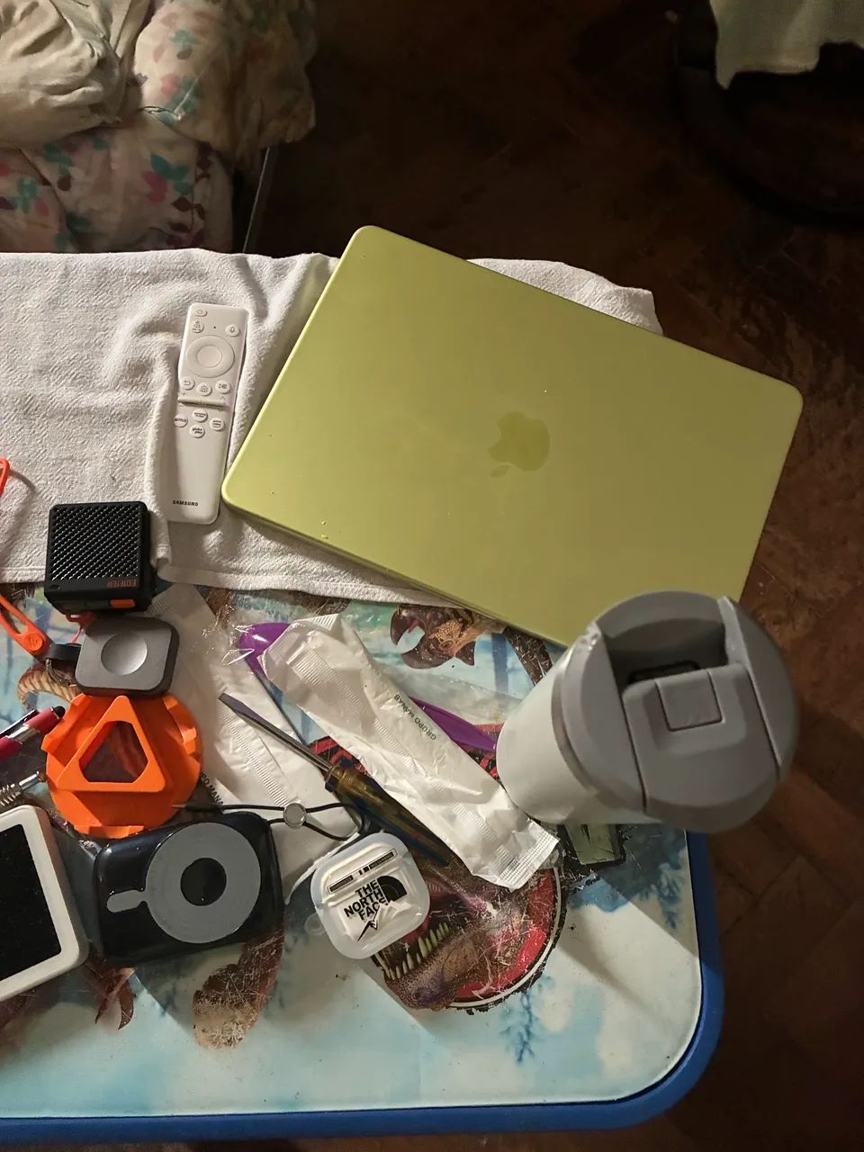 MacBook Neo 256gb Citrus lindo com nota 1 mês de uso - Notebooks