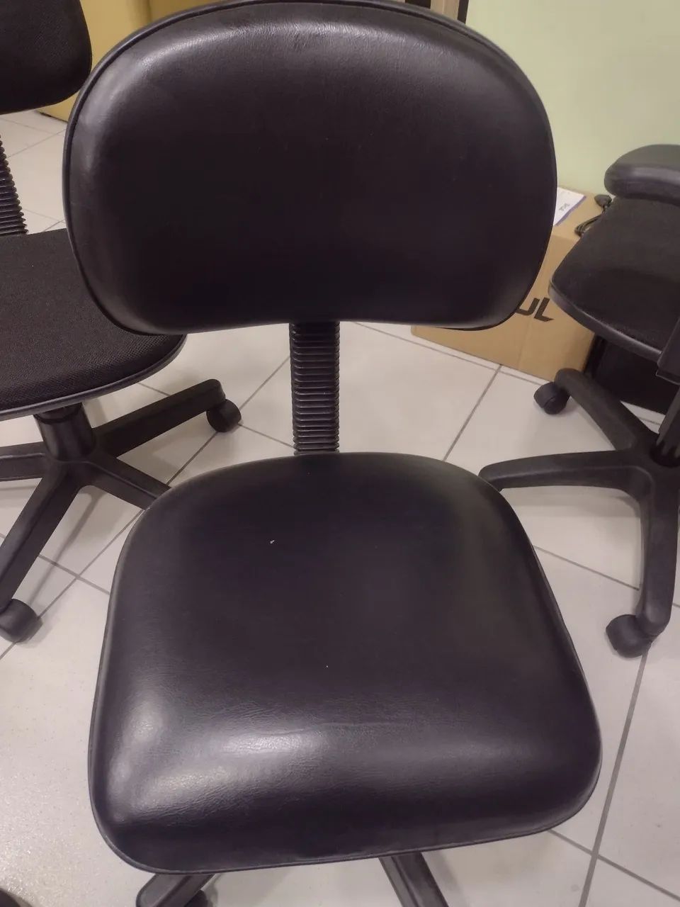 Cadeira de escritório  - Foto 3