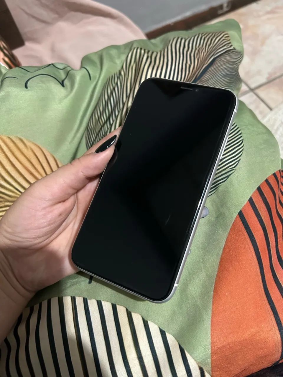 VENDO IPHONE XR  - Foto 2