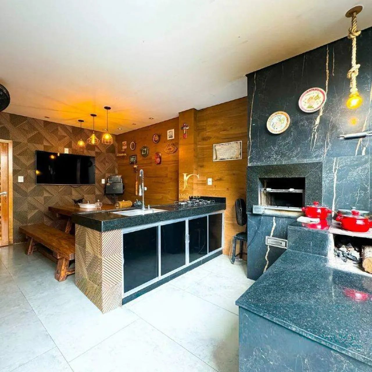 Casa Residencial com 4 Quartos (2 Suítes), Piscina e Quintal | Divinópolis/MG - Foto 2