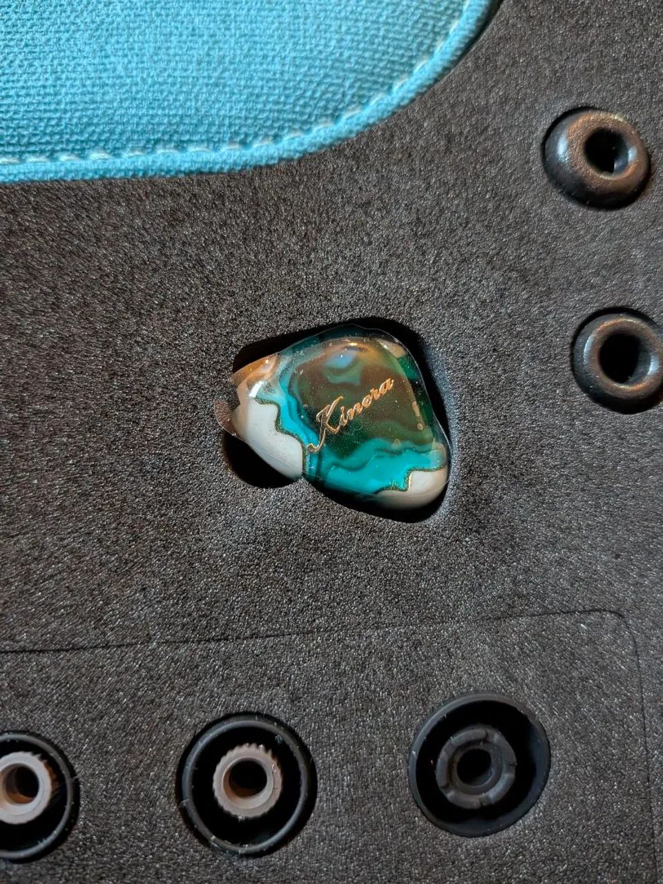 Fone de ouvido Kinera URD impecável.  - Foto 5