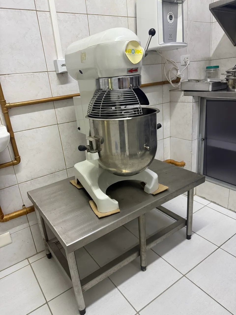 Batedeira Industrial HTork 18 litros