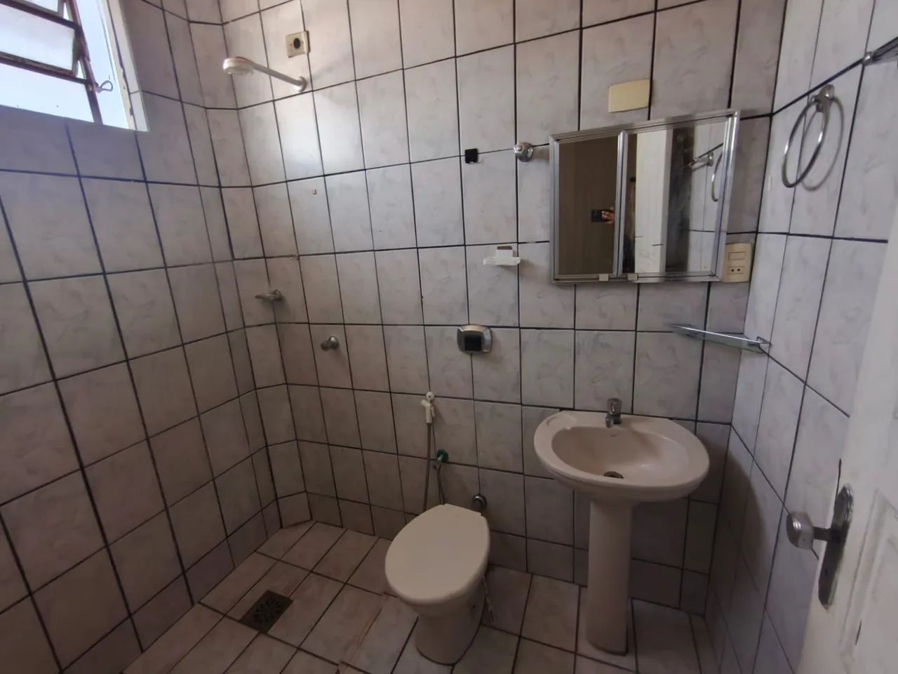Alugo apartamento no Centro - Foto 5