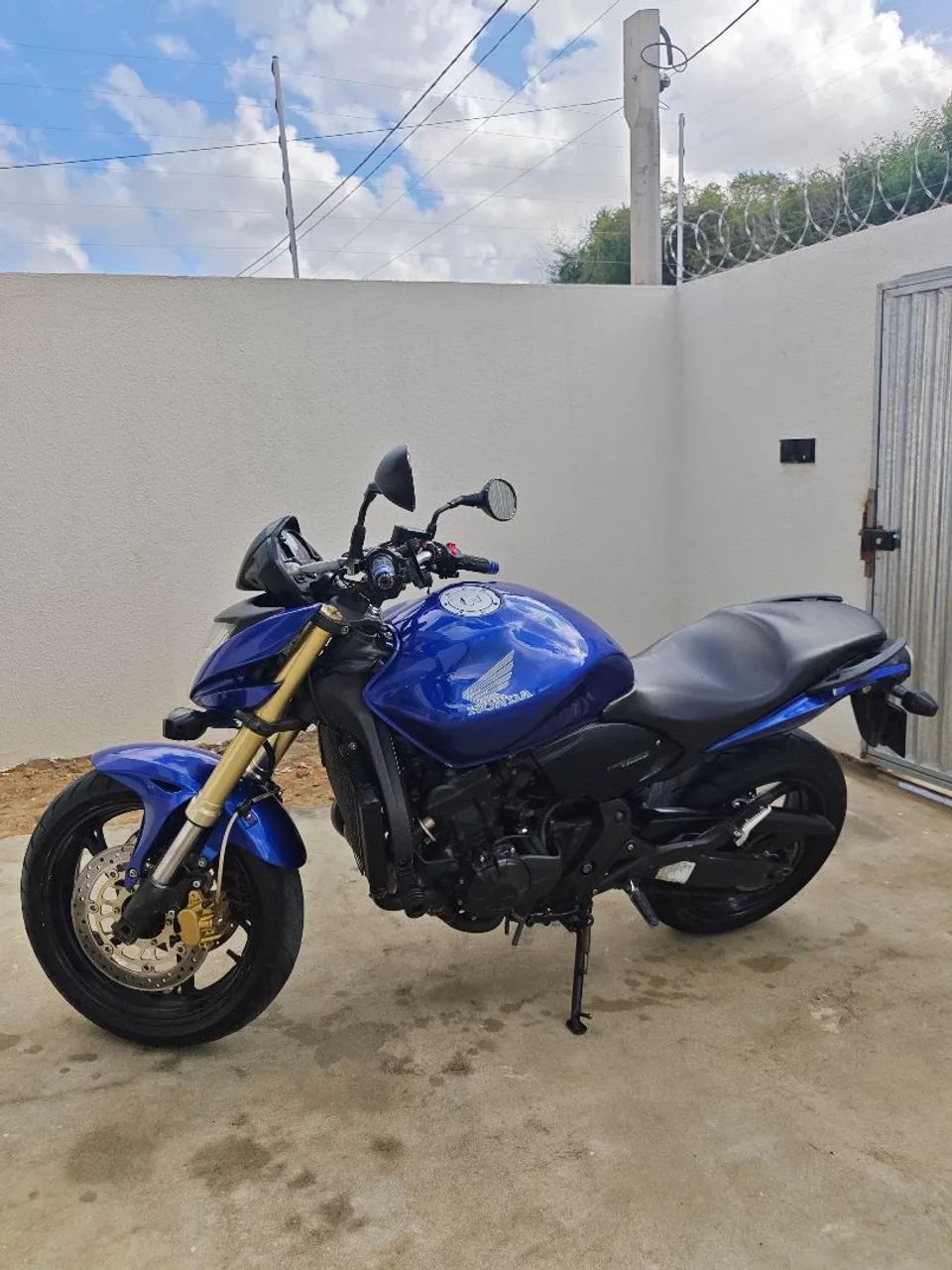 Hornet 600 extra e cor exclusiva - Foto 4