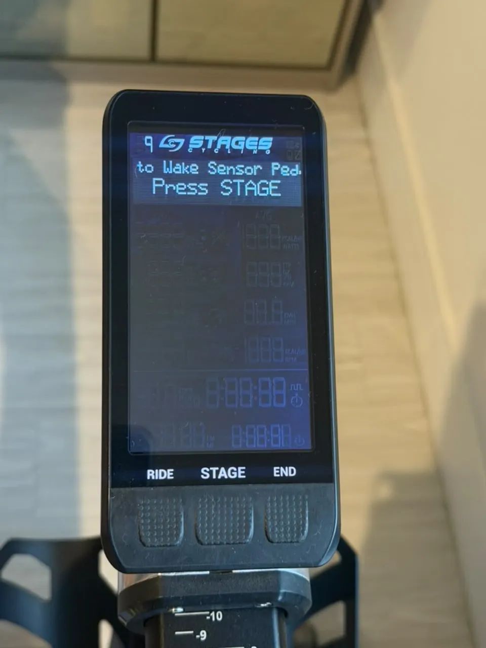 Bicicleta Spinning Stages SC3 com Power Meter e Console - Foto 4