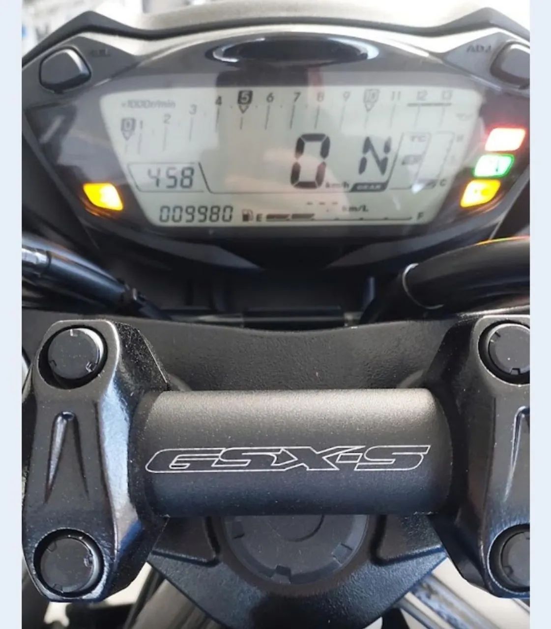Gsx-s 750 - Foto 3