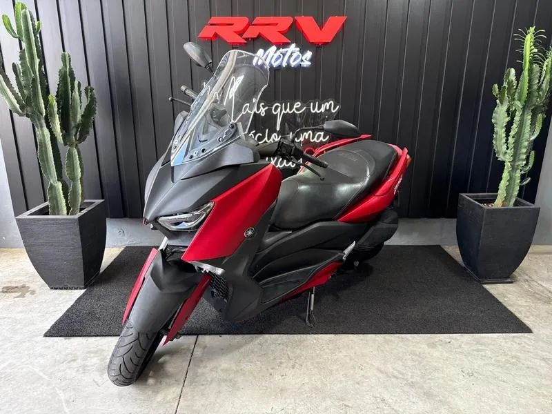 YAMAHA XMAX 2021 - Foto 4