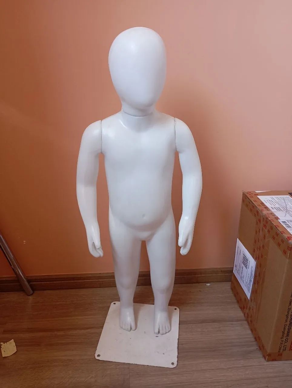 Manequim infantil 