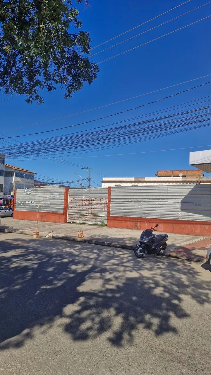 Lote de esquina, ideal para Farmácia 