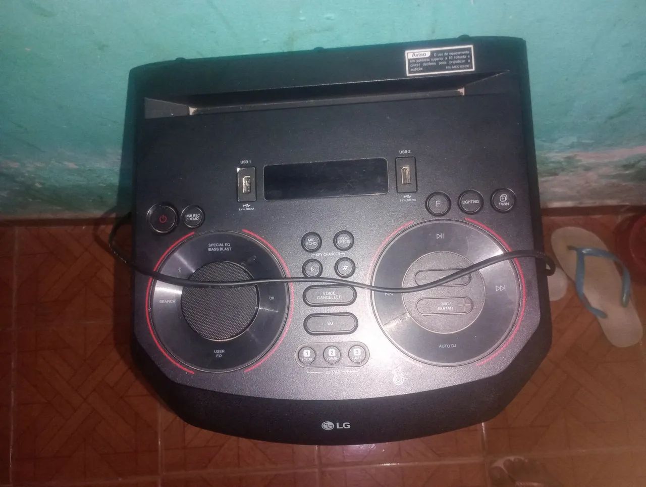 Vendo som lg xbom  - Foto 2
