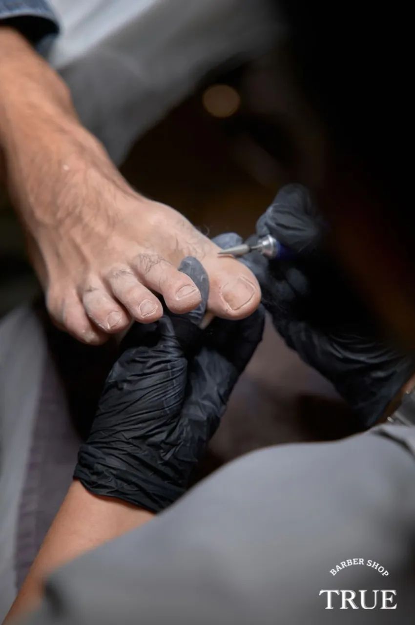 Manicure e pedicure masculina - Foto 4