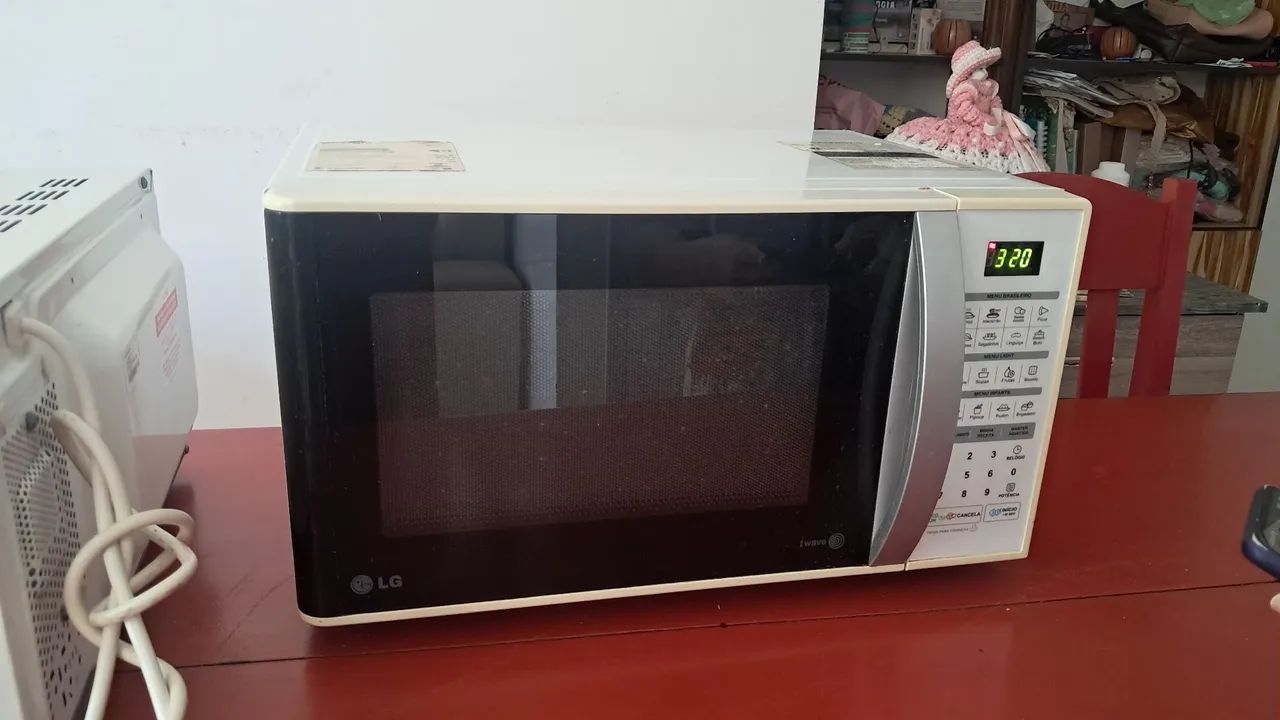 Micro-ondas LG Branco Revisado e Funcionando Perfeitamente