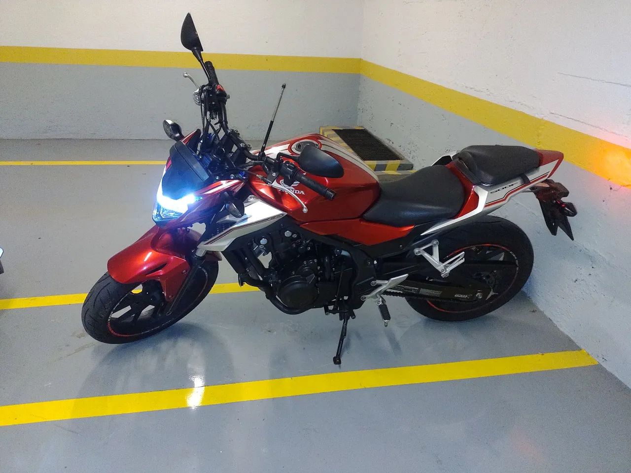 CB500F  - Foto 3