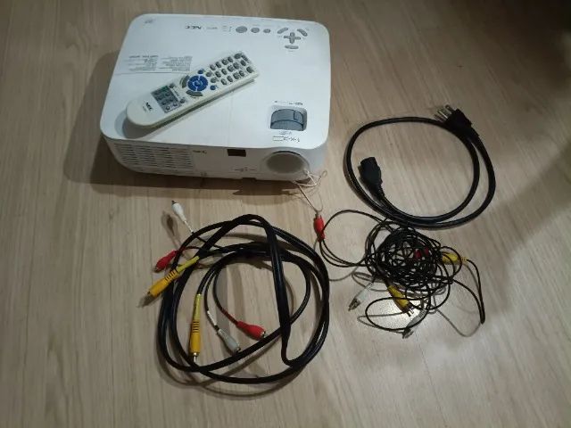 Projetor NEC NP115