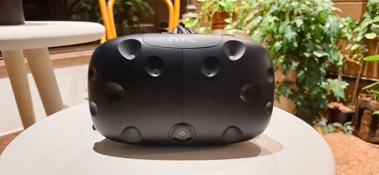 Óculos VR HTC VIVE completo com caixa e controles - Foto 2