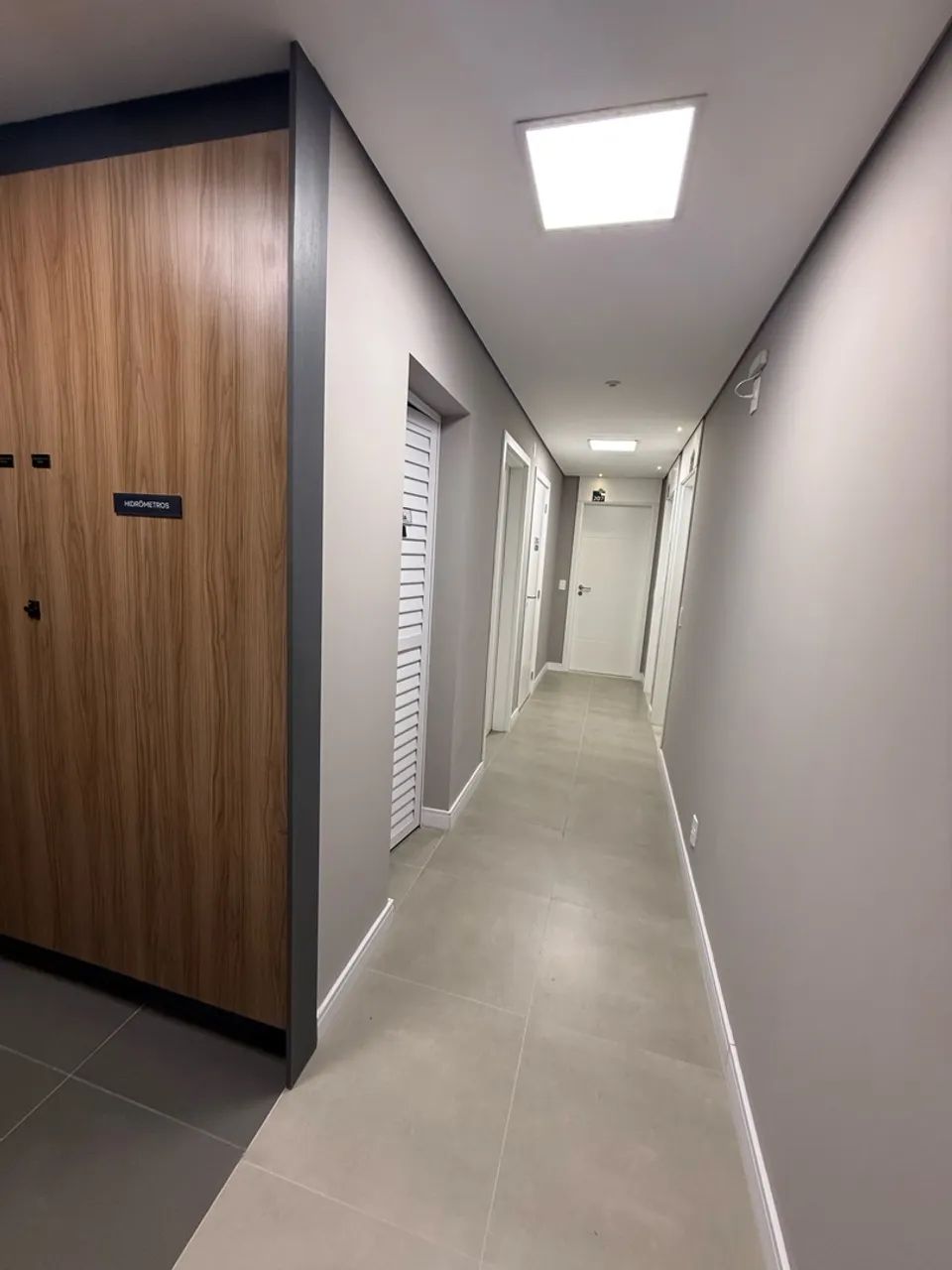 VENDO - Sala no Centro Comercial Vitor Konder - Direto com proprietário  - Foto 4