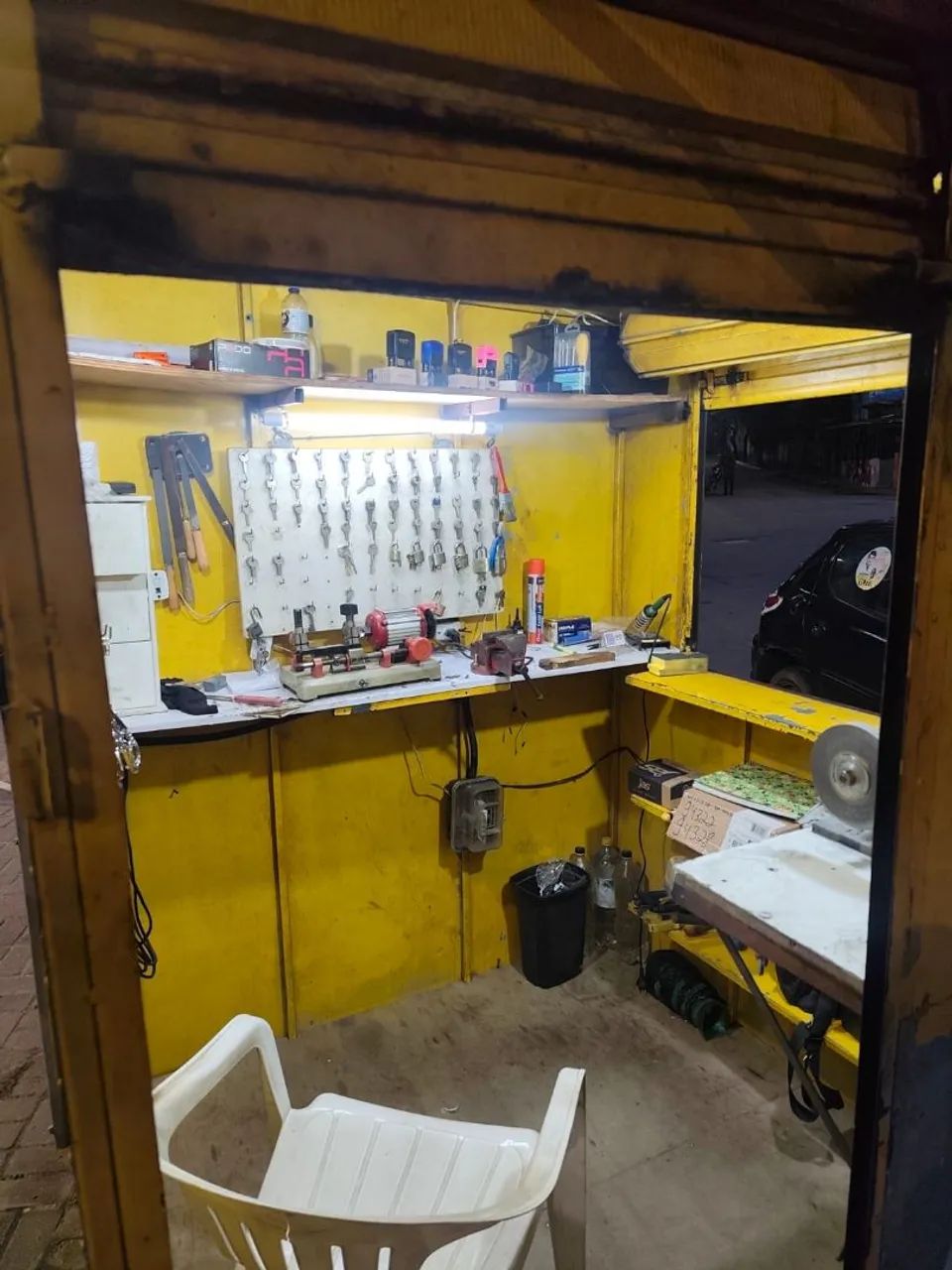 Vendo trailer de chaveiro com tudo dentro!!! - Foto 3