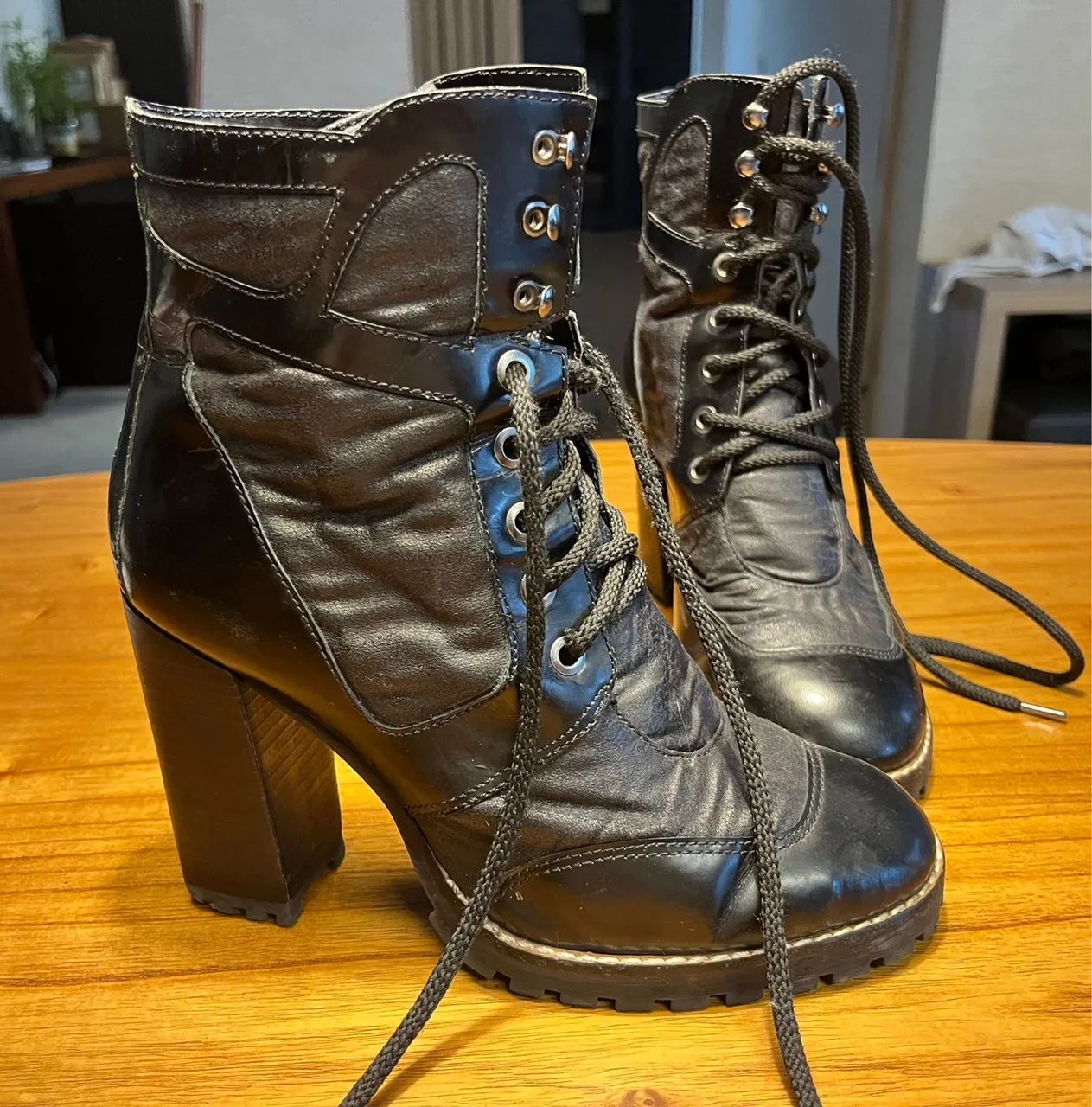 Bota  - Foto 4