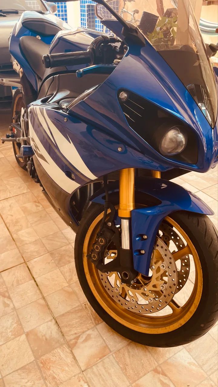 Yamaha R1  - Foto 3