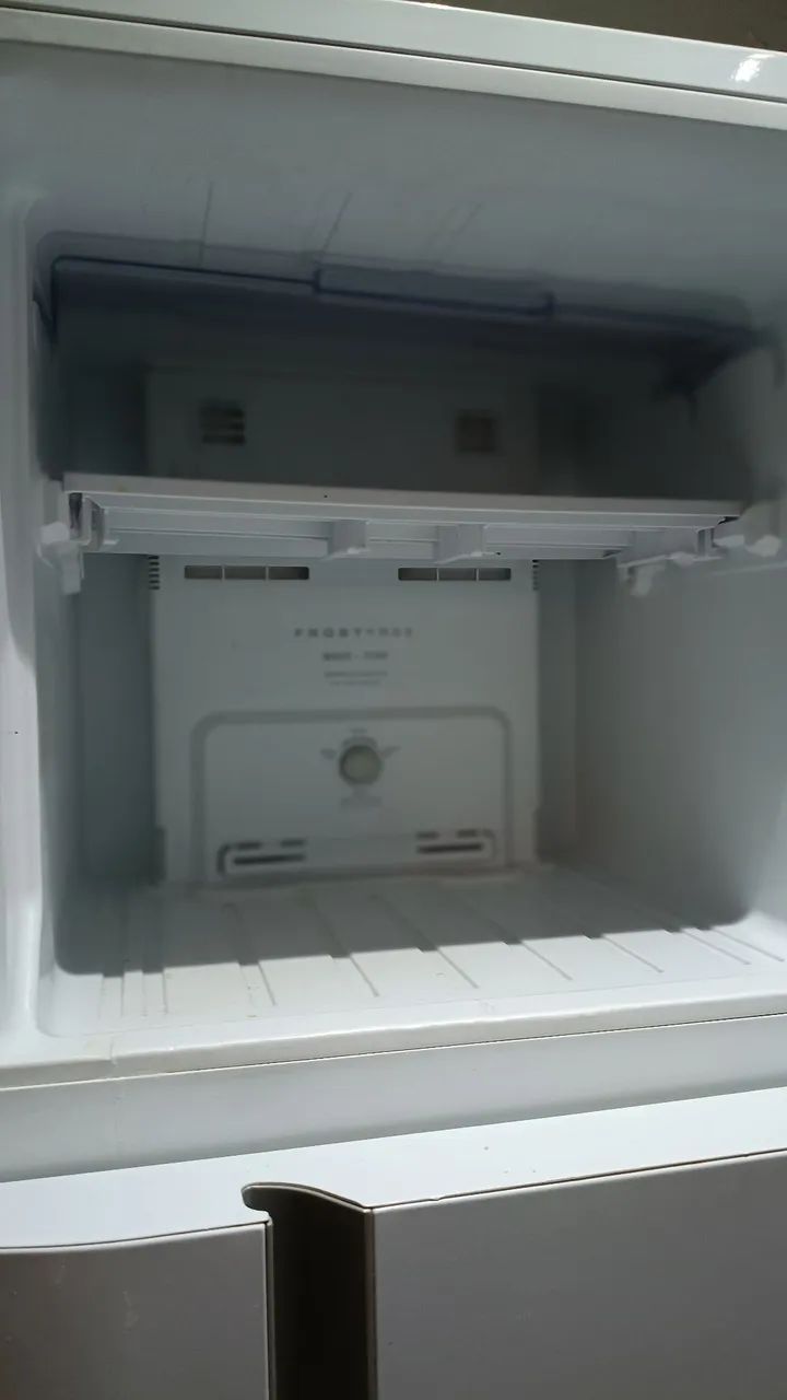 Geladeira Eletrolux  - Foto 2