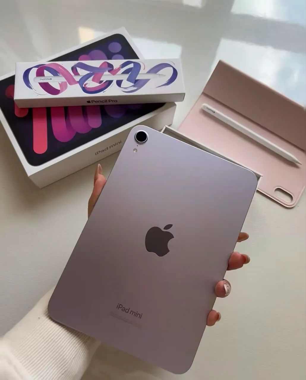 iPad Mini 7 256GB Roxo + Apple Pencil | Novo (Jan) | URGENTE
