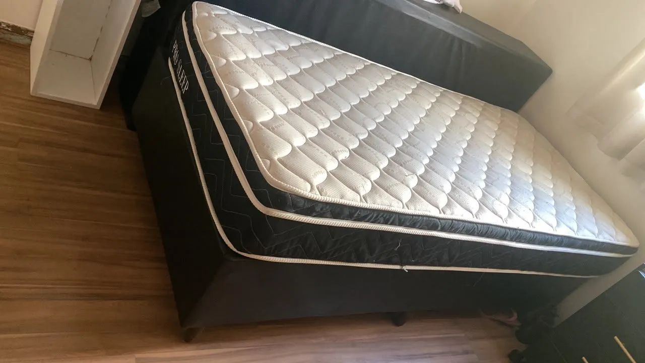 Cama boxe de solteiro colchão novo  - Foto 2