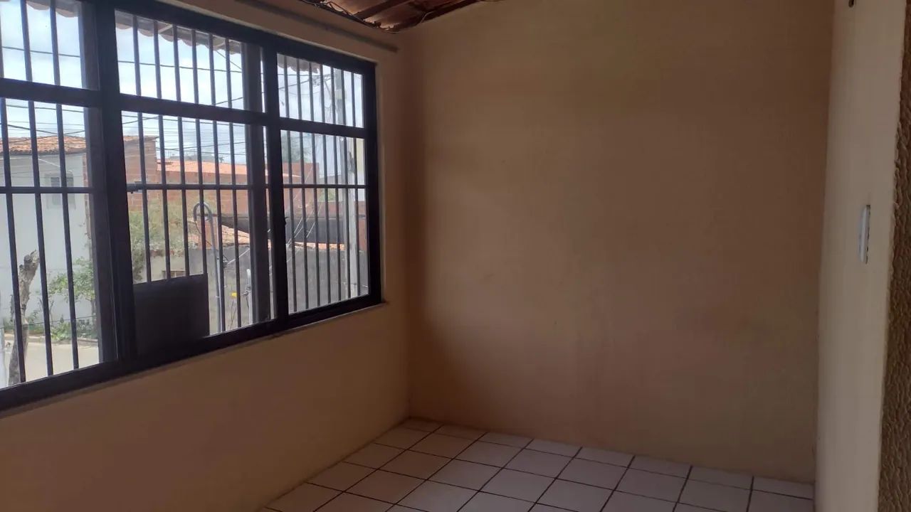Aluga-se casa altos no Pici - Foto 3