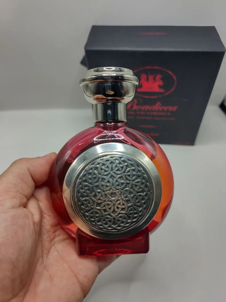 Perfume Harmonious de Boadicea the Victorious  - Foto 3