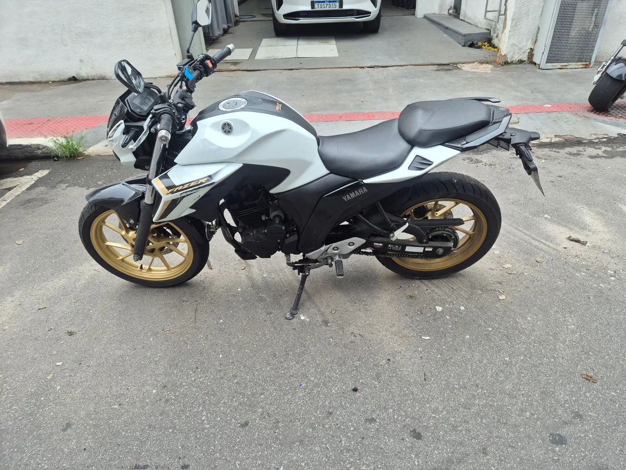 Fazer 250