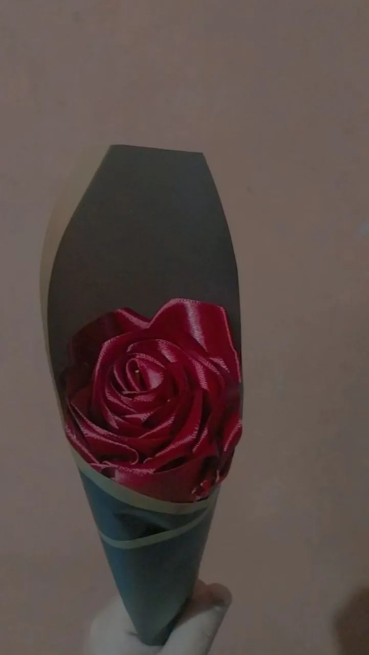Buque de uma rosa  - Foto 2