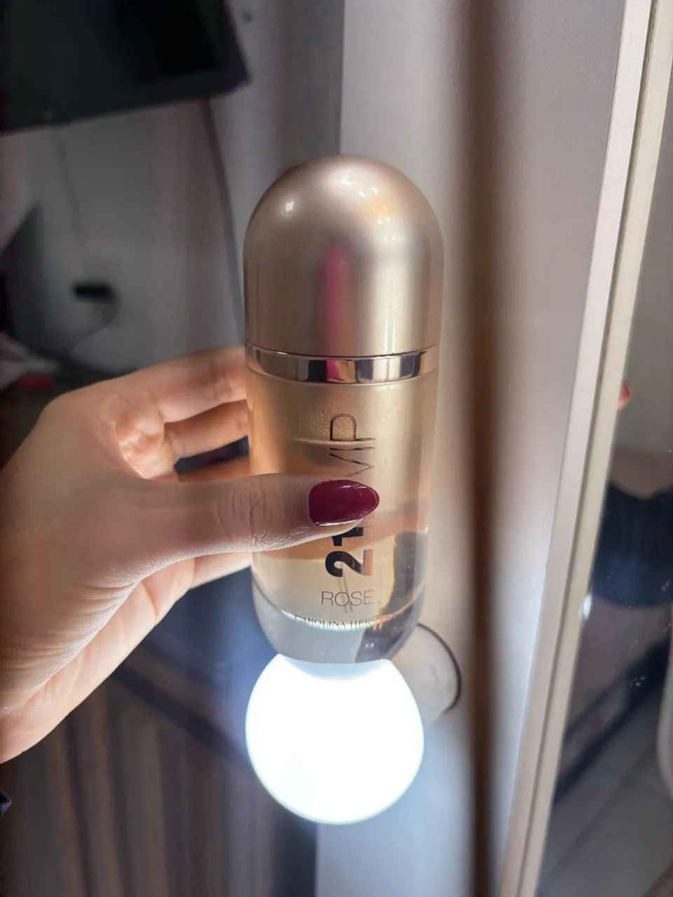 perfume original 212 vip rose 80ml - Foto 2