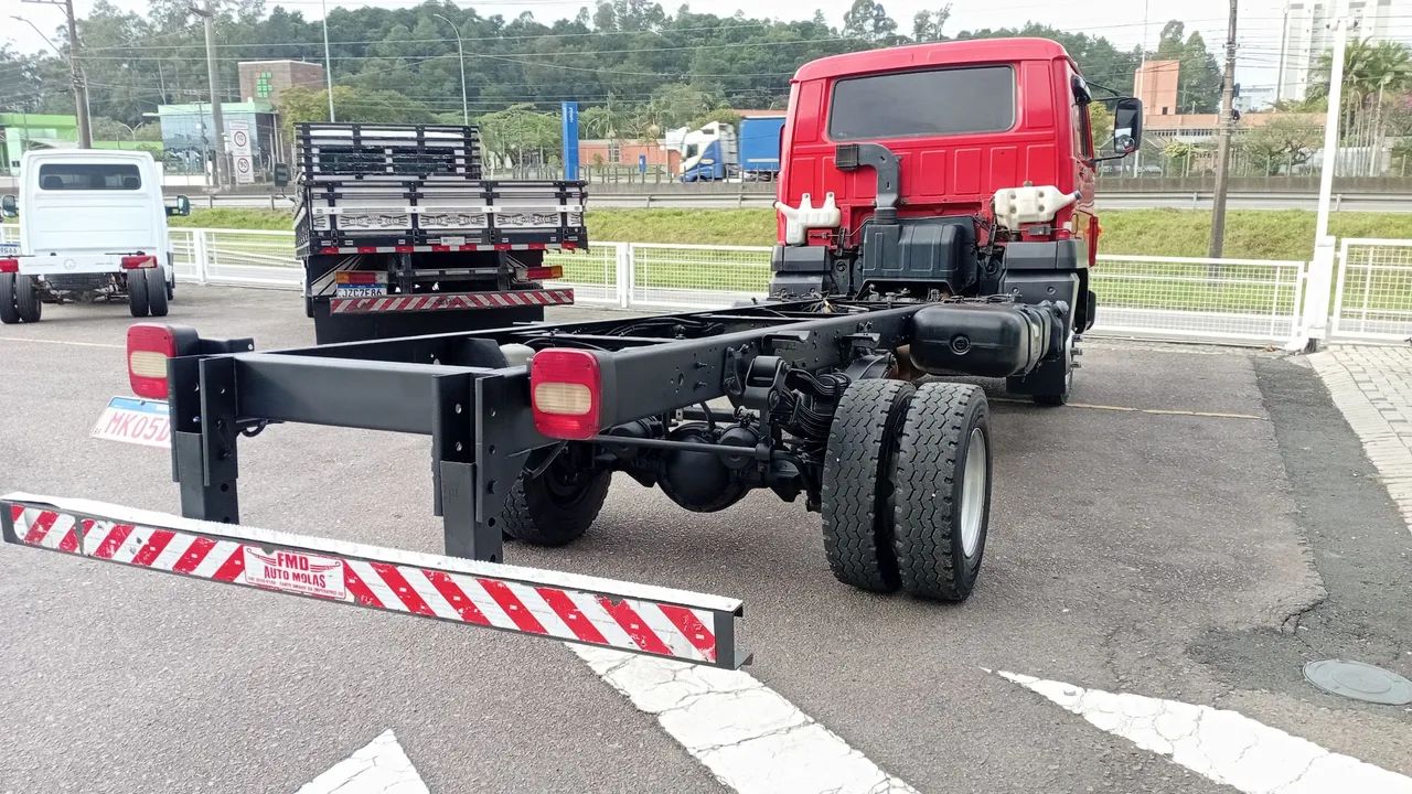 VW Delivery 8.160  - Foto 2