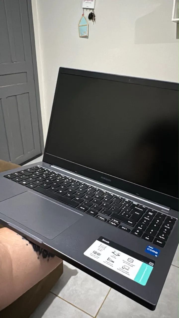 Notebook Samsung pronto para uso 